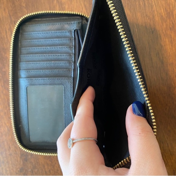 Michael Kors Black and Gold Wallet - Picture 7 of 8